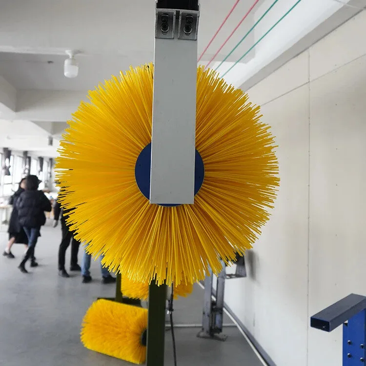Latitudinal Direction Cow Brush